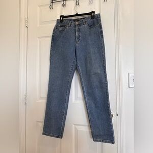 Beautiful DKNY Jeans 10